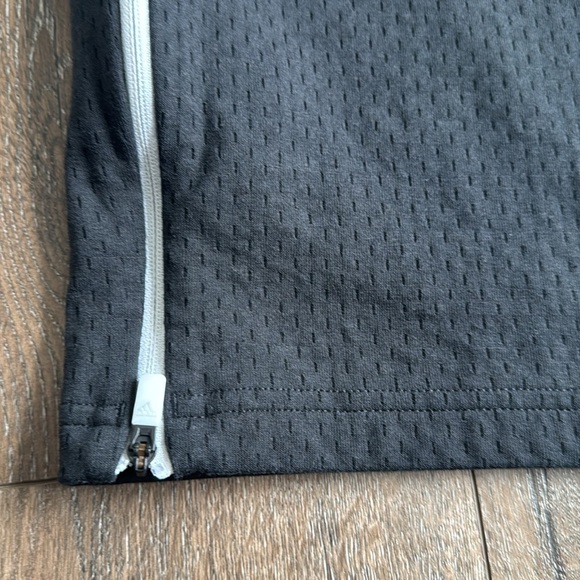 Adidas Pants.  Men’s size large.  Black, with zippers on the hem of the legs. - Picture 3 of 9